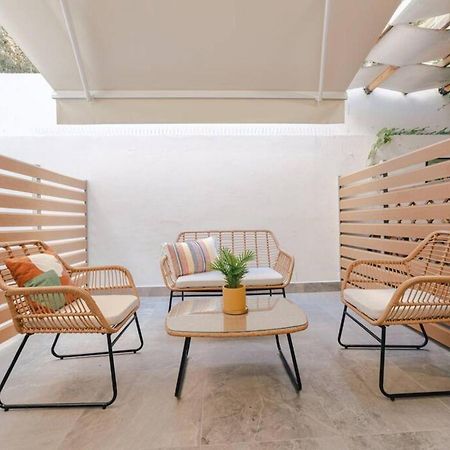 Small And Cozy Studio เอเธนส์ ภายนอก รูปภาพ